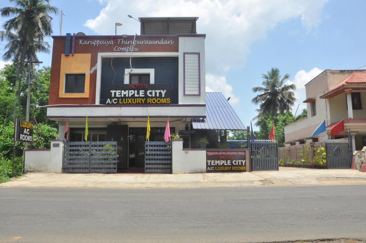 Hotel Temple City Papanasam エクステリア 写真